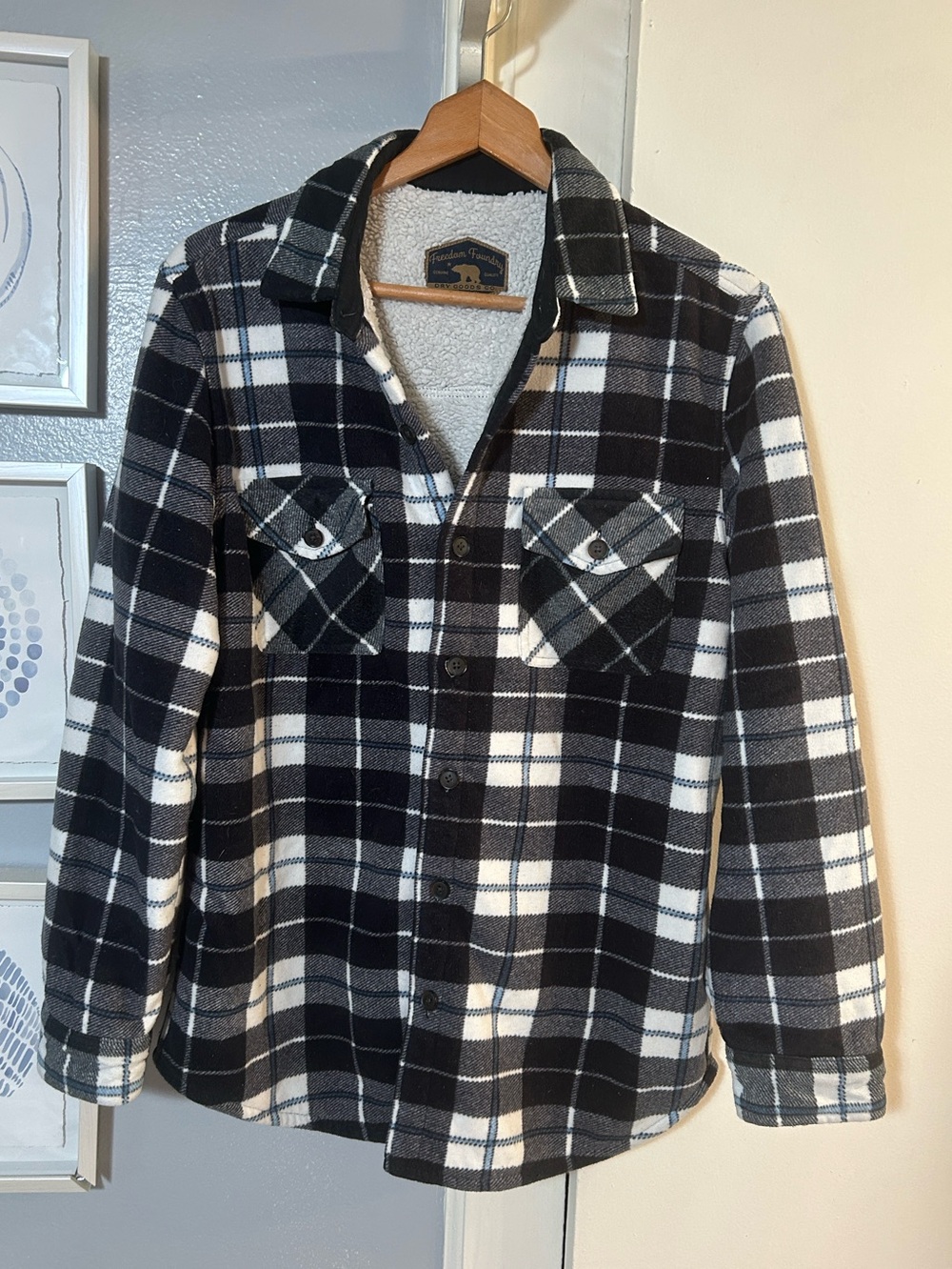 Freedom Foundry Men's Button Up Plaid Flannel Jacket Shacket Pockets Size M